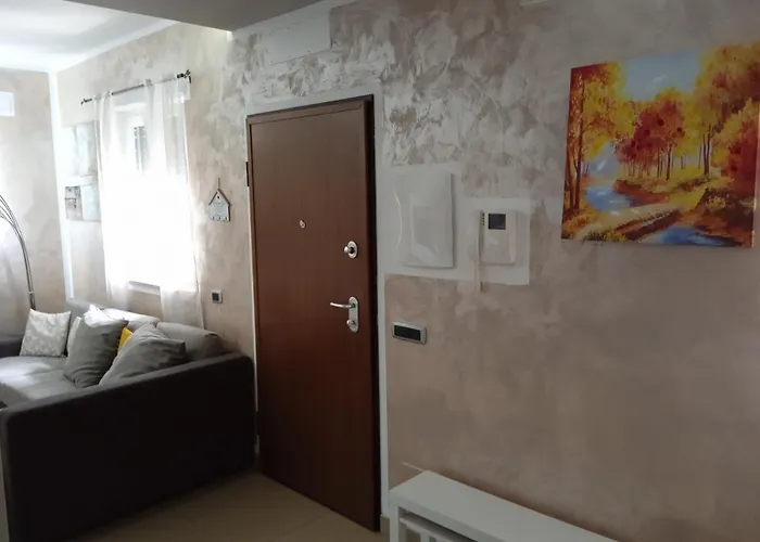 La Casa Di Elena Apartman *