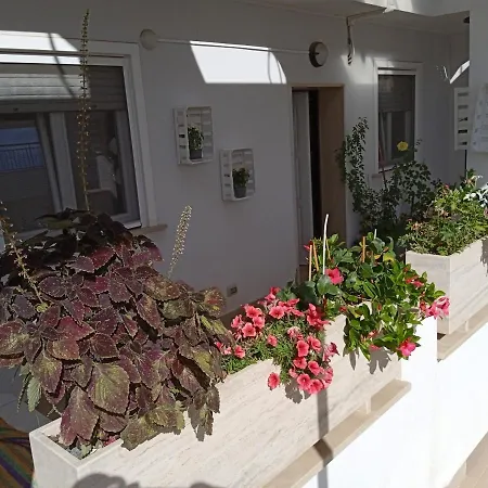 La Casa Di Elena